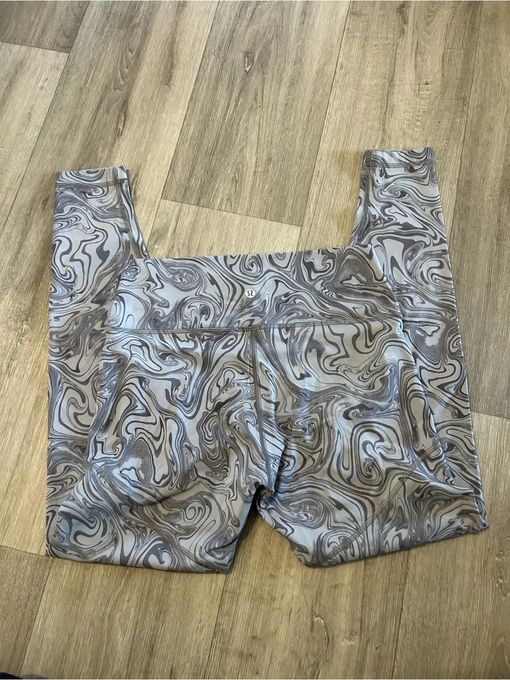 Lululemon gray and white marbled leggings